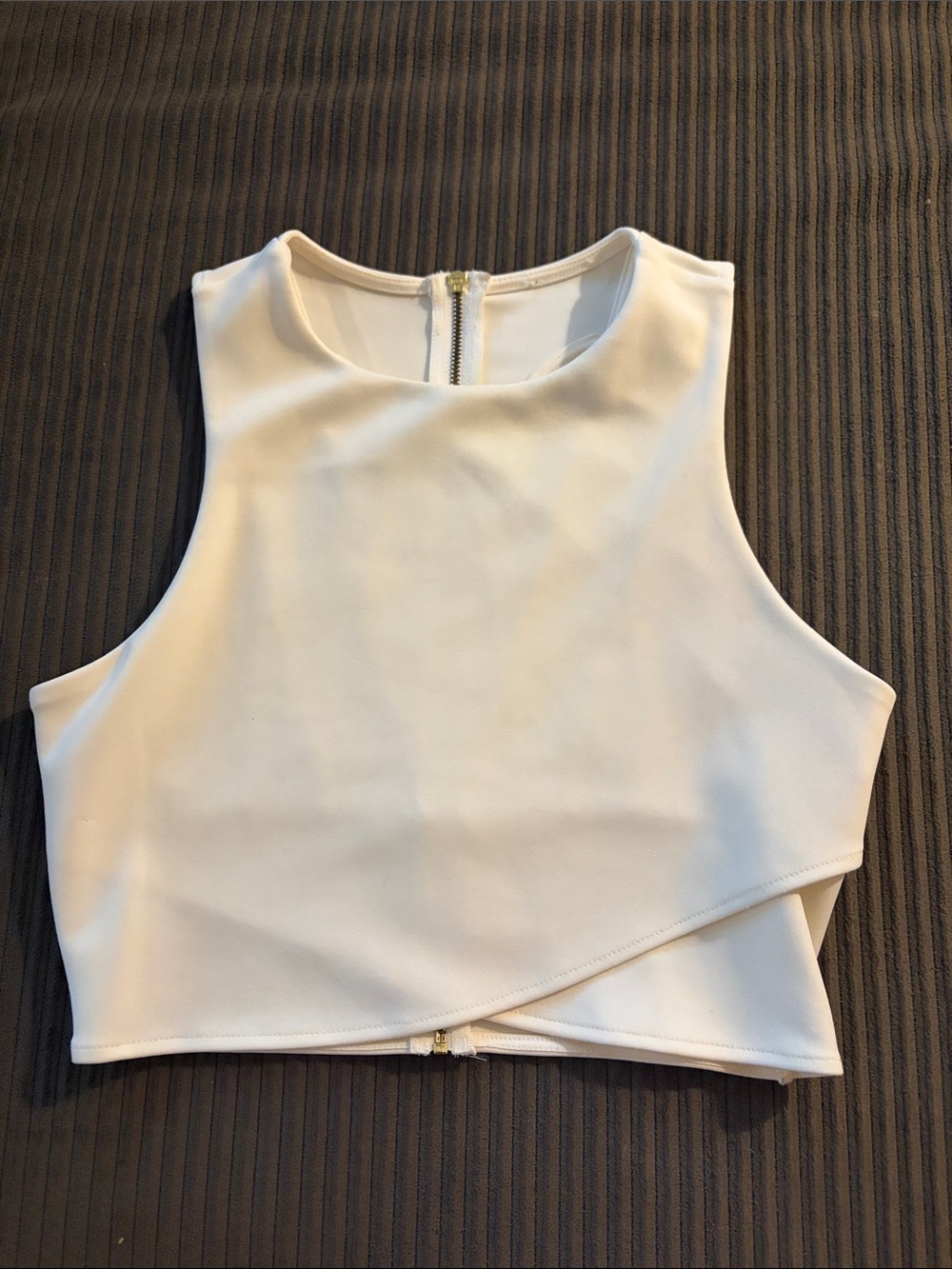 Sleeveless White Cropped Top